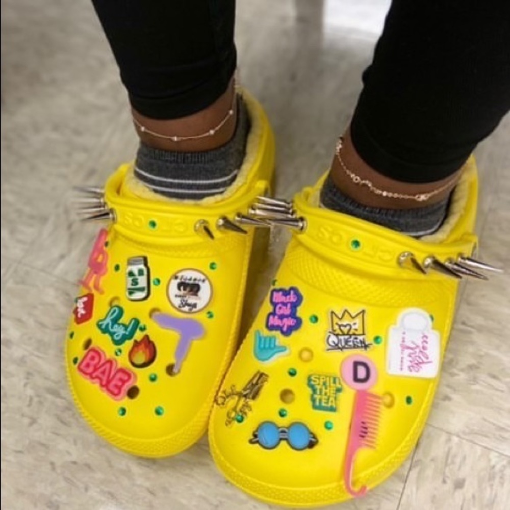 Adult crocs anyway you like! - Picture 2 of 4